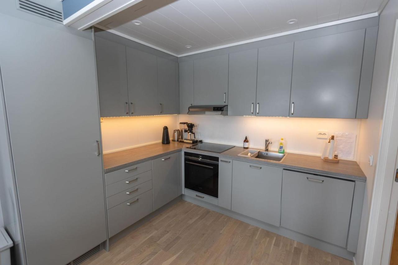 Four Bedroom Holiday Cottage In Sirdal Tjorhom Bagian luar foto