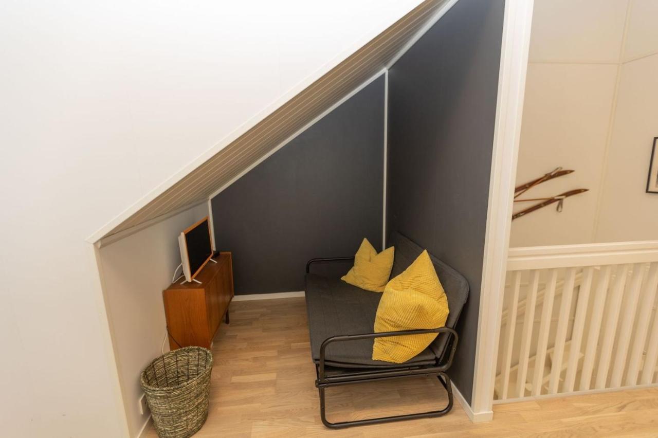 Four Bedroom Holiday Cottage In Sirdal Tjorhom Bagian luar foto